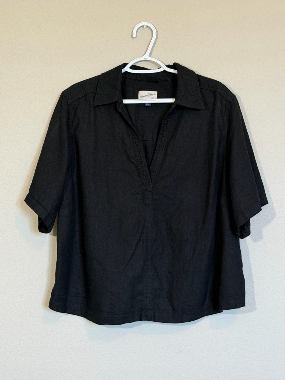 Universal Thread Black Linen Blend Short-Sleeve Button-Down Shirt